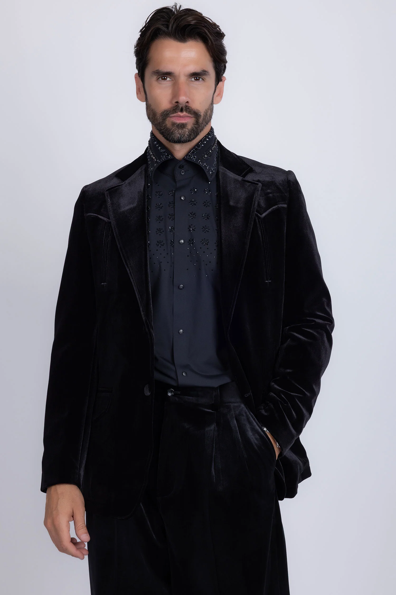 Bucharest Velvet Blazer - Image 19