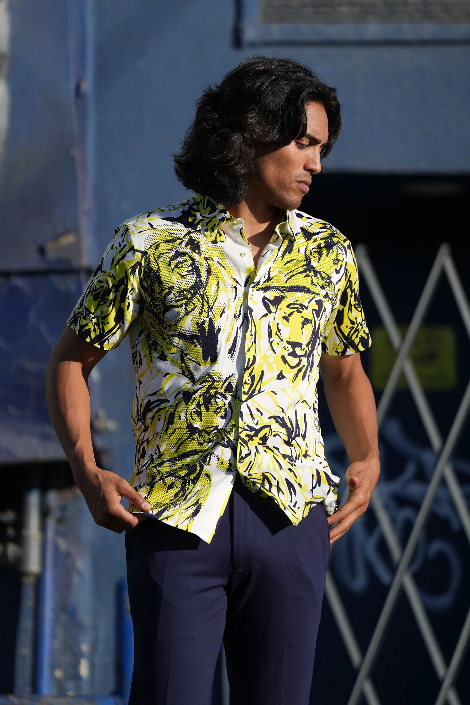 Cats Rhinestone Short Sleeve Shirt - Image 3