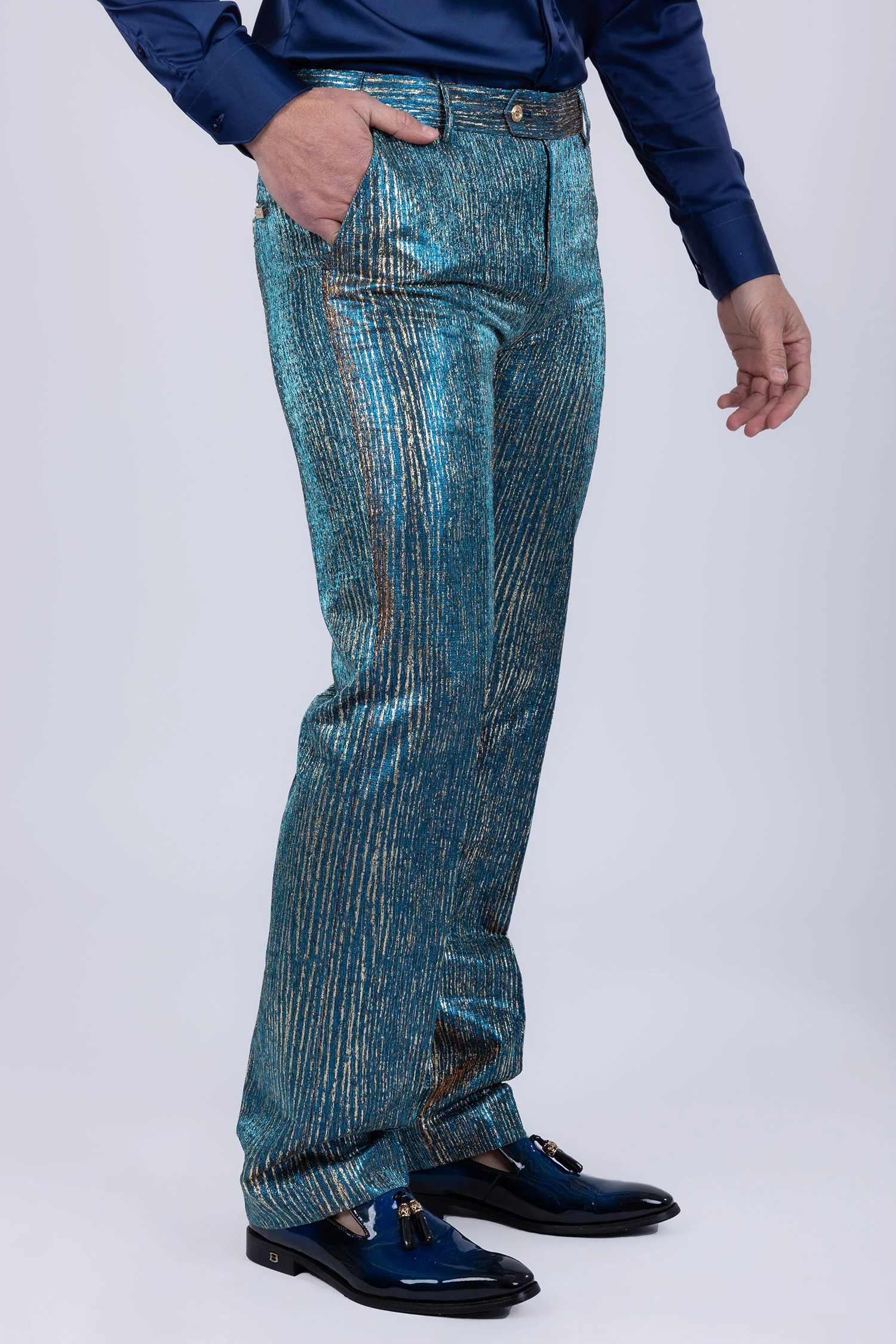 Durban Shiny Suit - Image 14