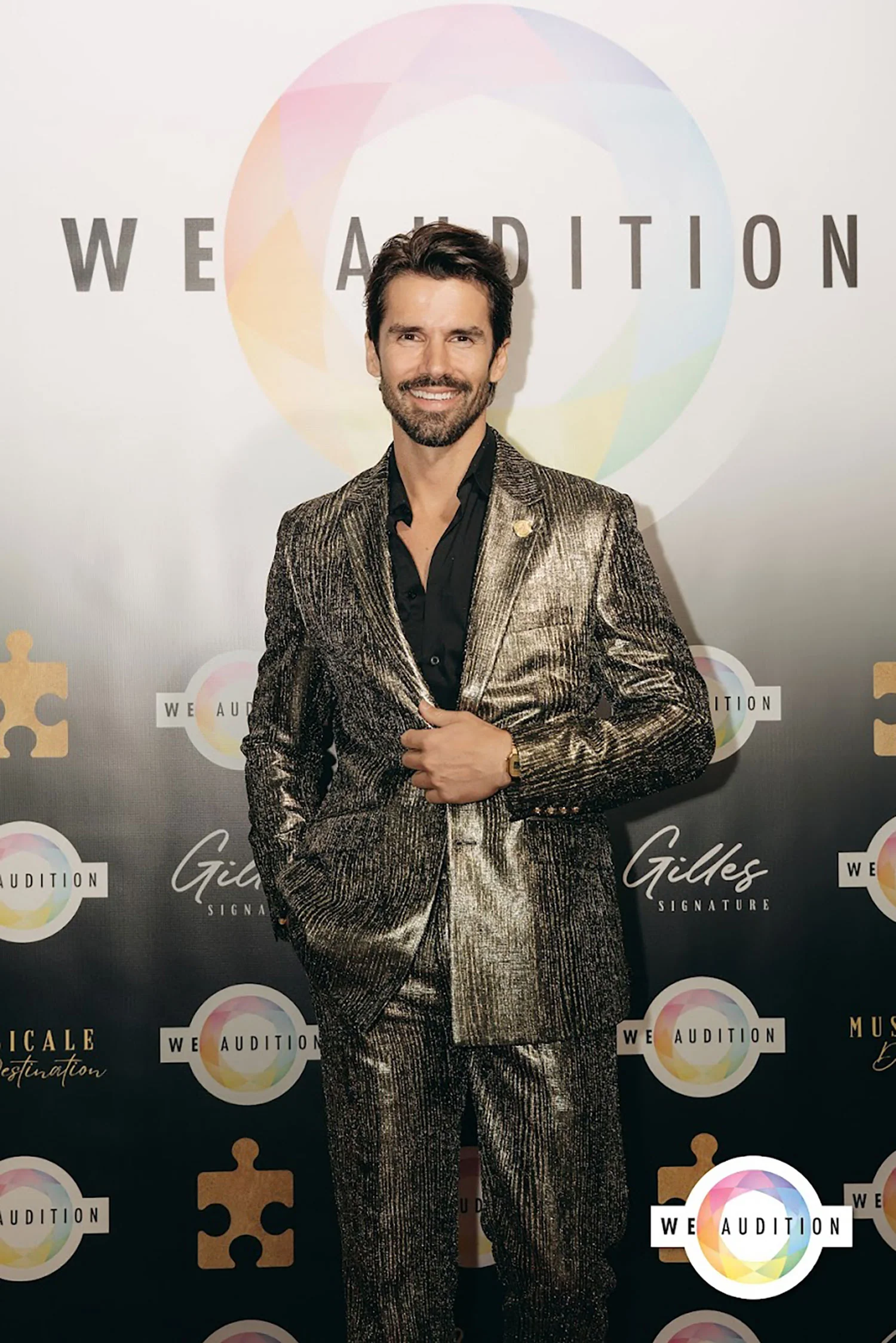 Durban Shiny Suit - Image 7