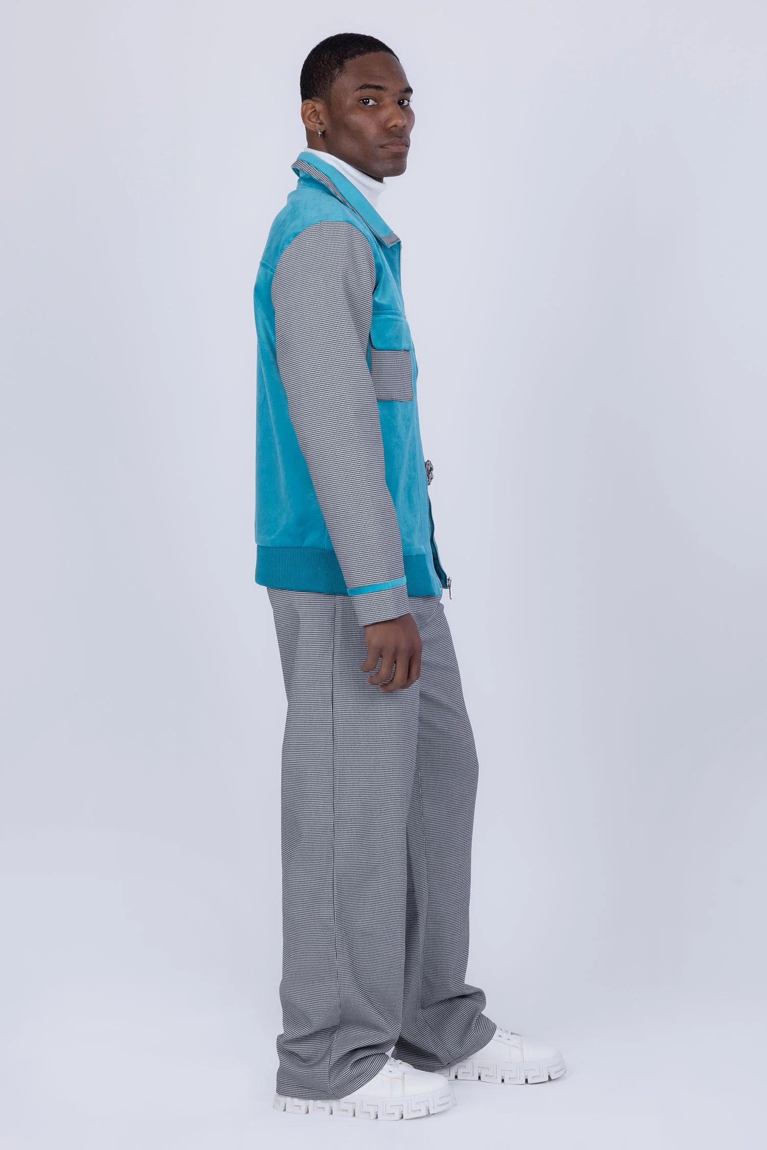 Guilin Suede Suit - Image 8