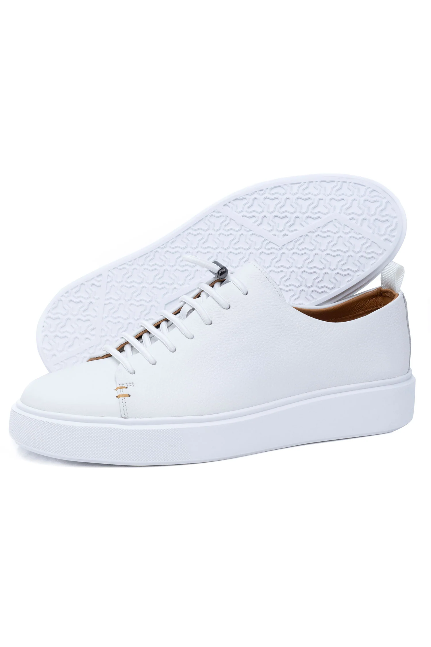 Jeju Low Top Sneakers - Image 11