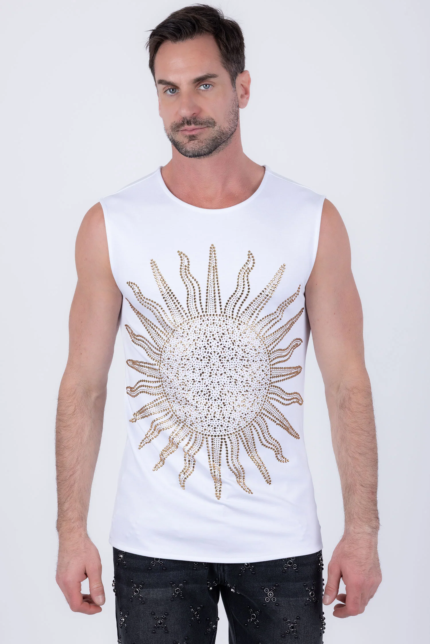 Lucent Rhinestone Sleeveless T-Shirt - Image 11