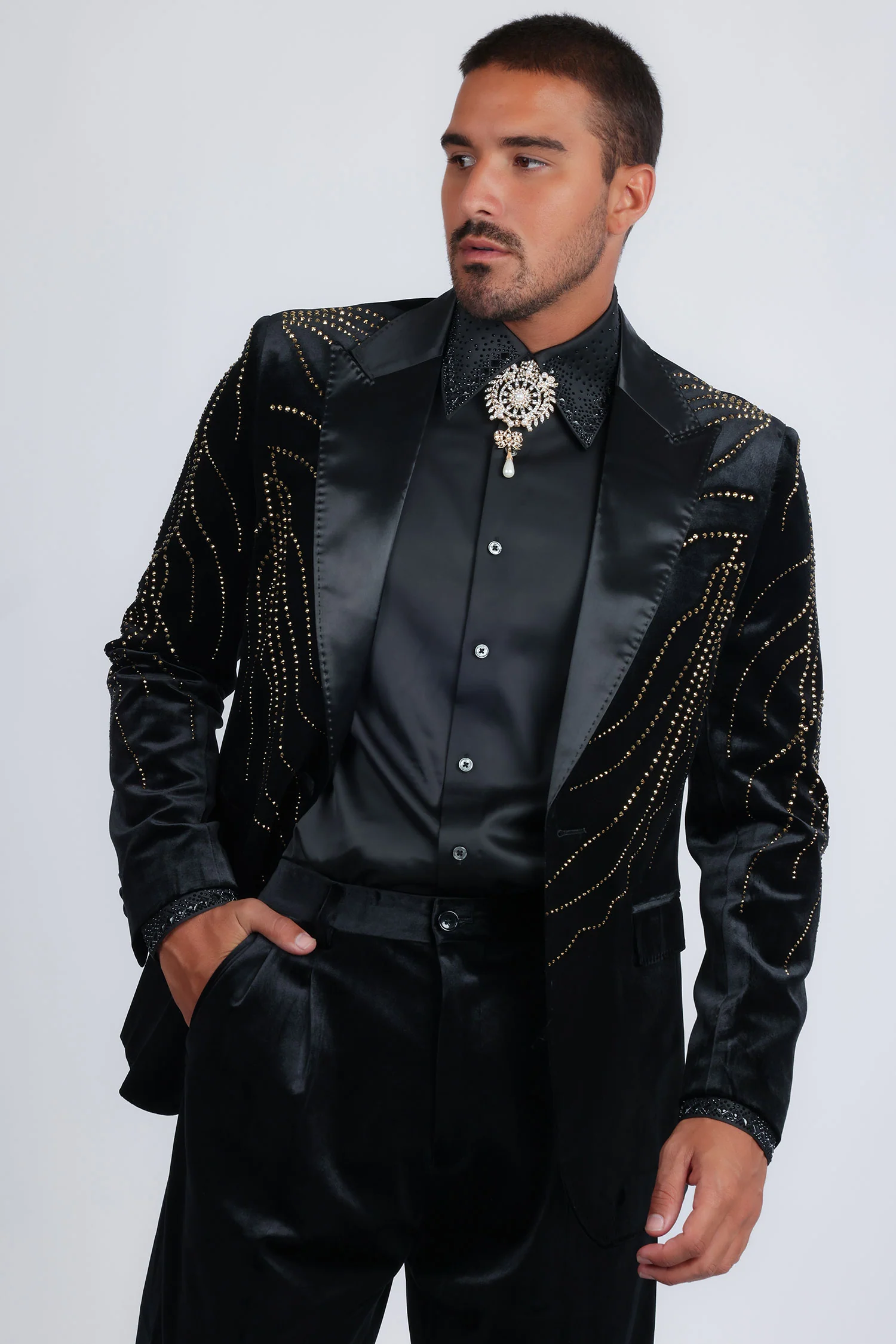 Luxe Velocity Rhinestone Blazer - Image 15
