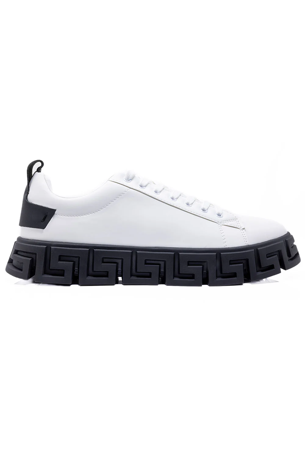 Nifty Pair Low Top Sneakers - Image 28
