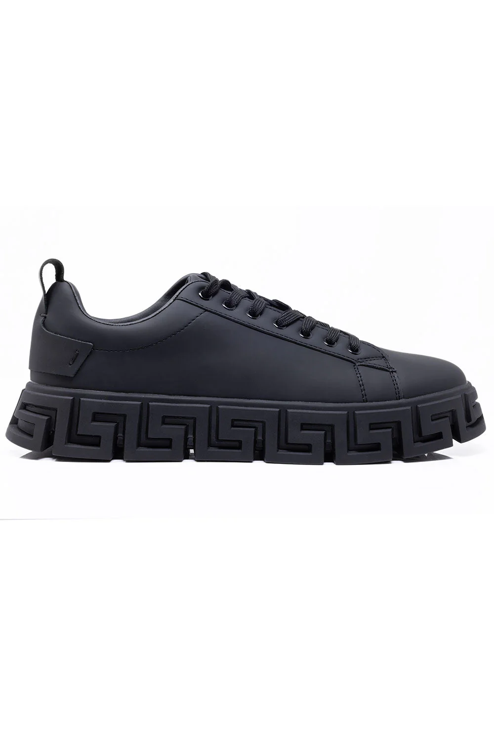 Nifty Pair Low Top Sneakers - Image 7