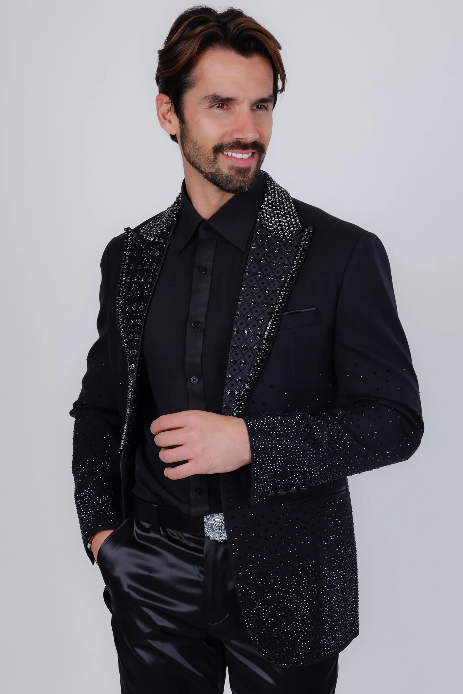 Noble Exclusive Rhinestone Blazer - Image 17