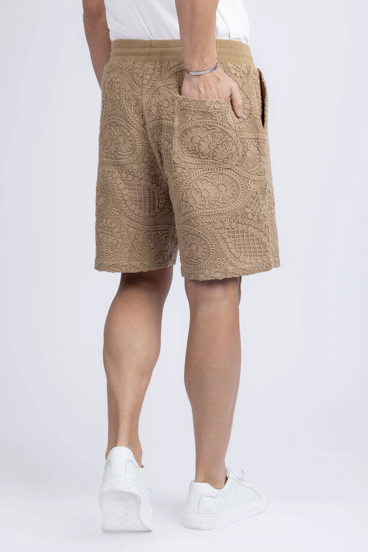 Pune Crochet Shorts - Image 13