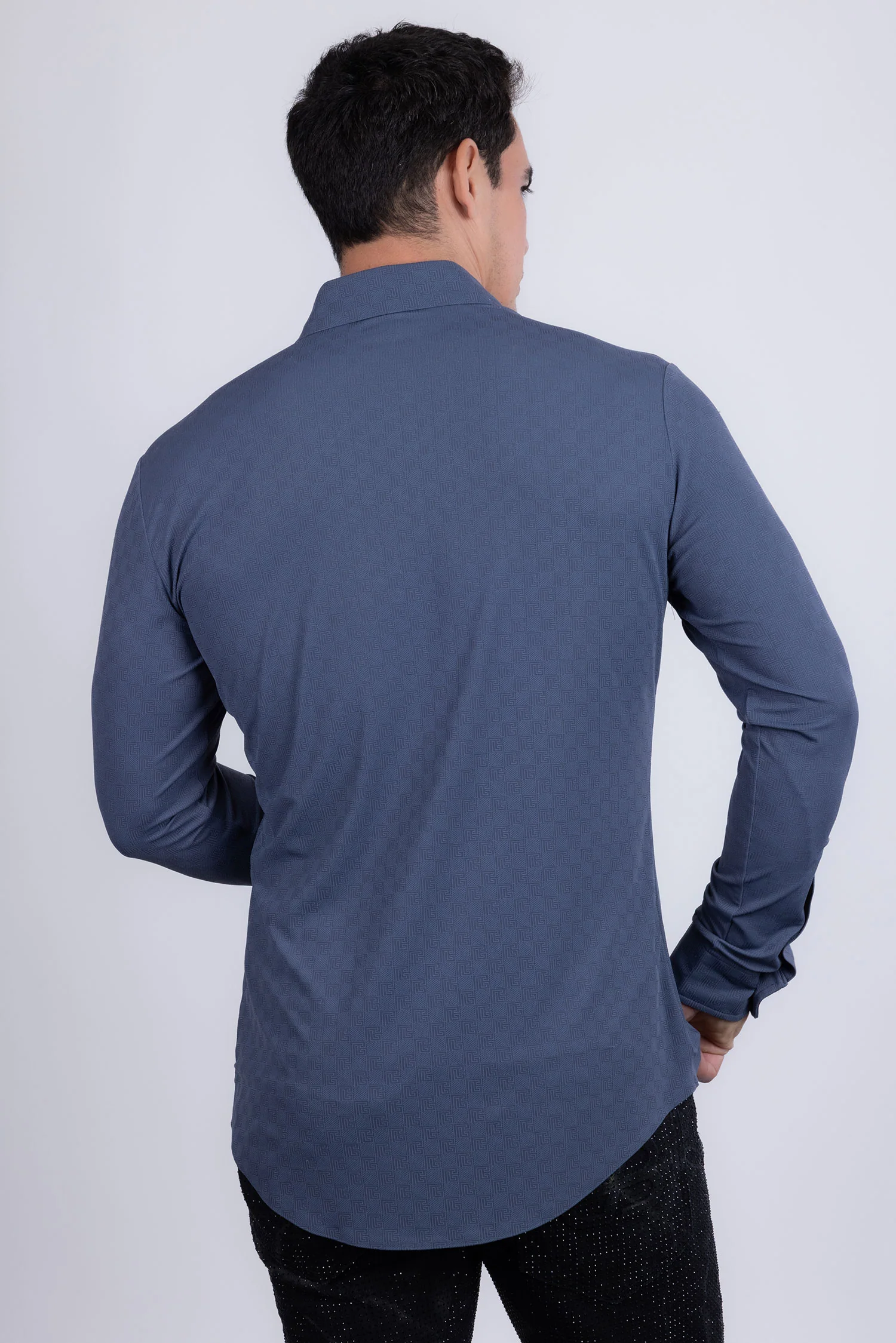 Qingdao Patterned Long Sleeve Shirt - Image 10