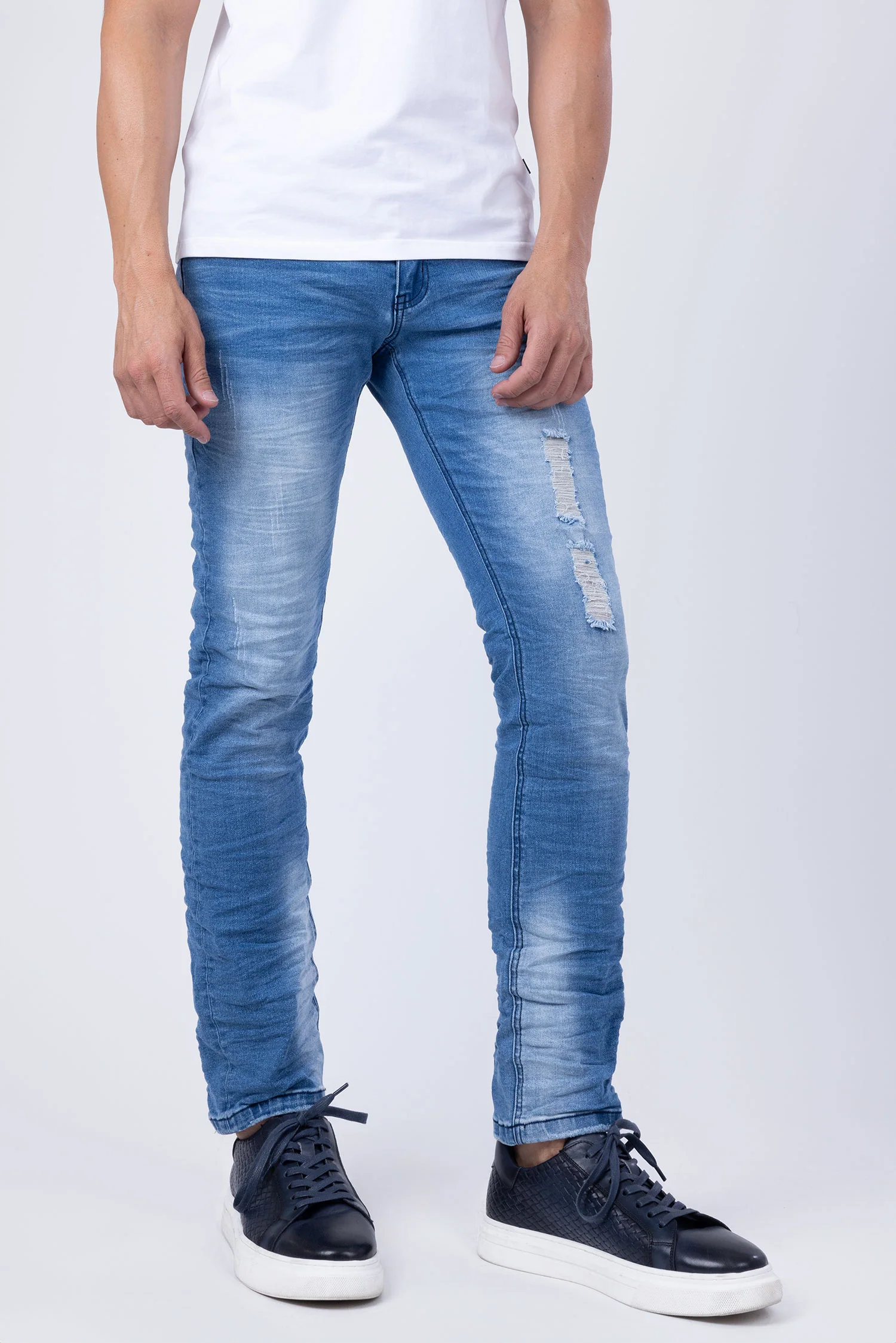 Rugged Jeans - Image 18