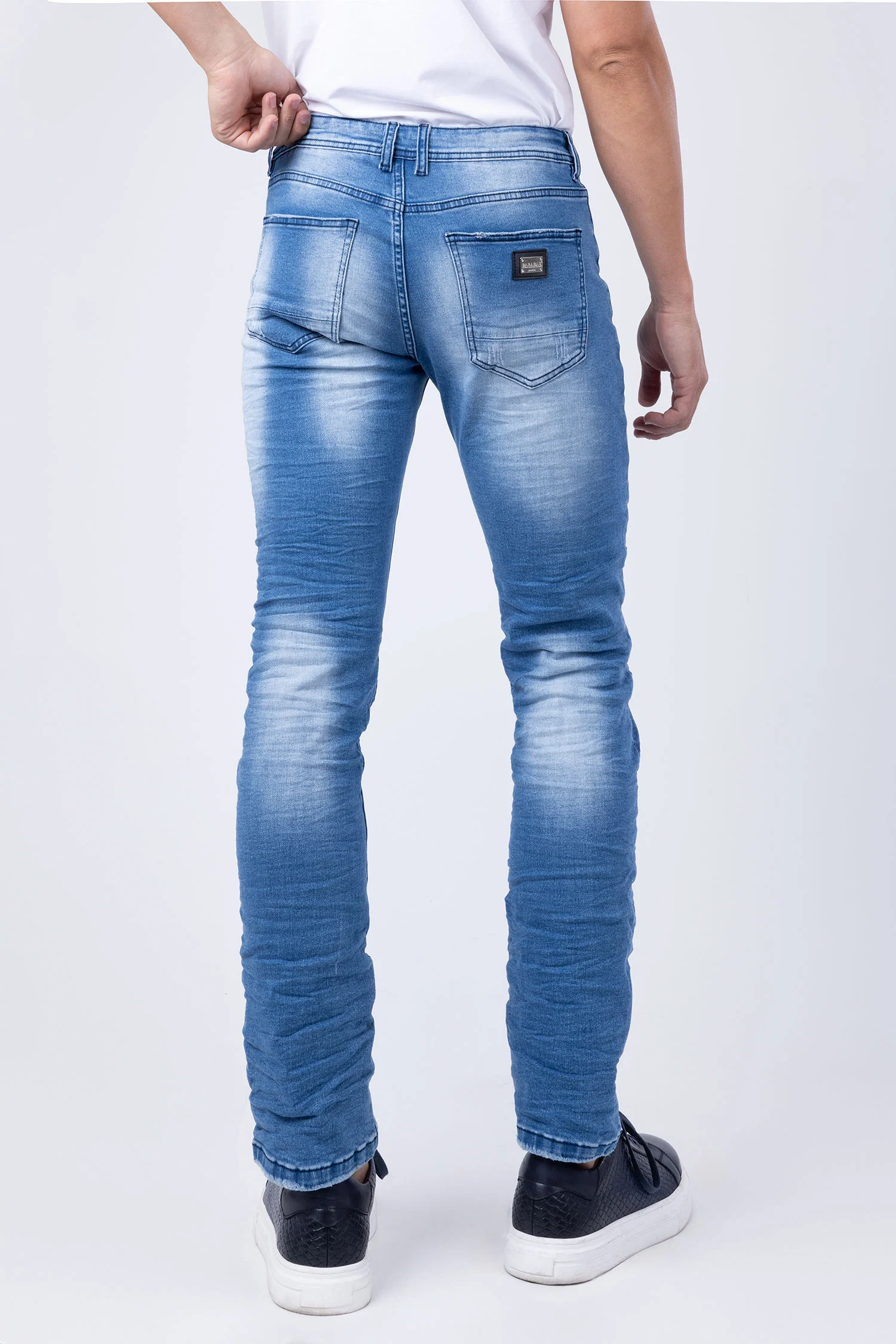 Rugged Jeans - Image 23