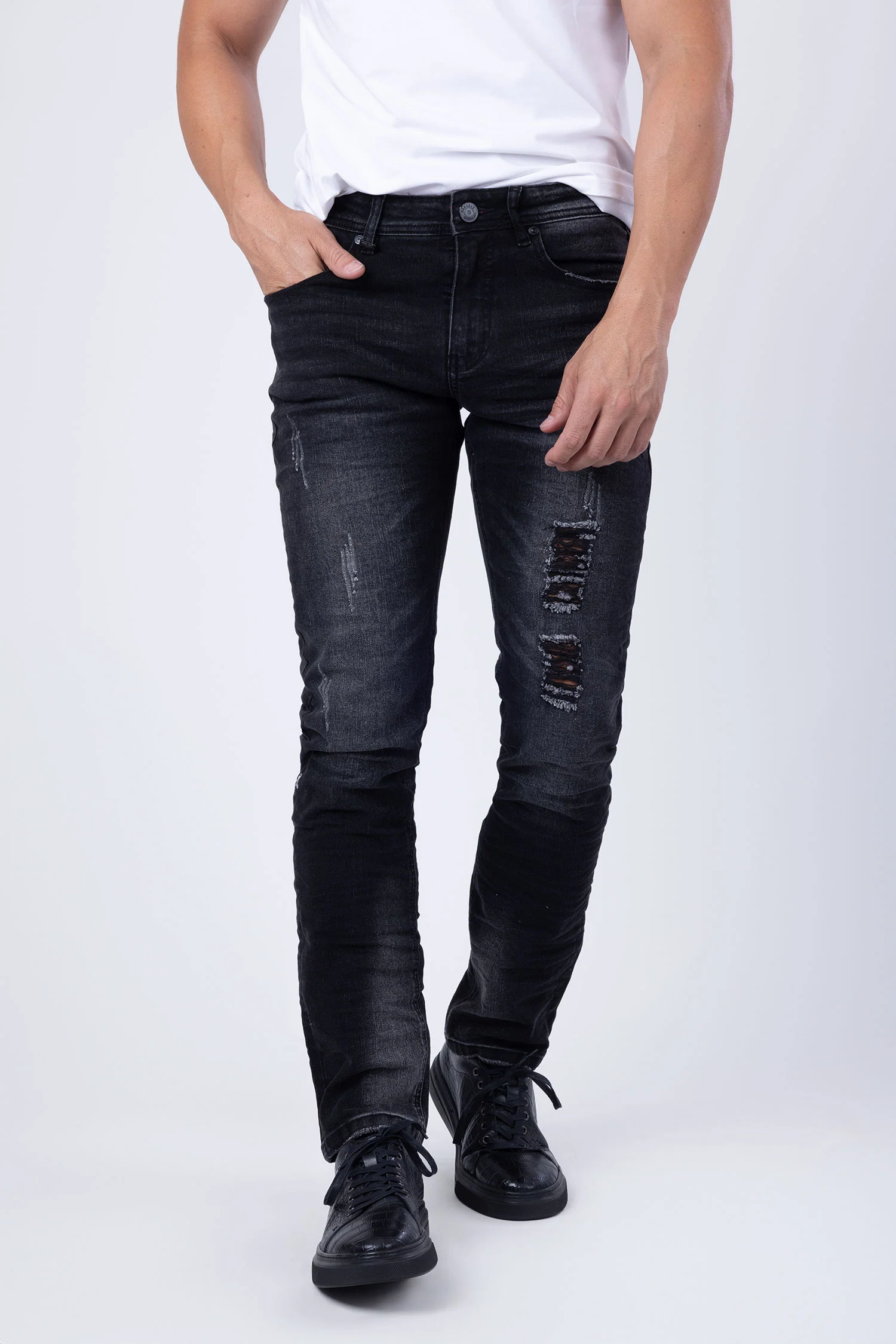 Rugged Jeans - Image 3
