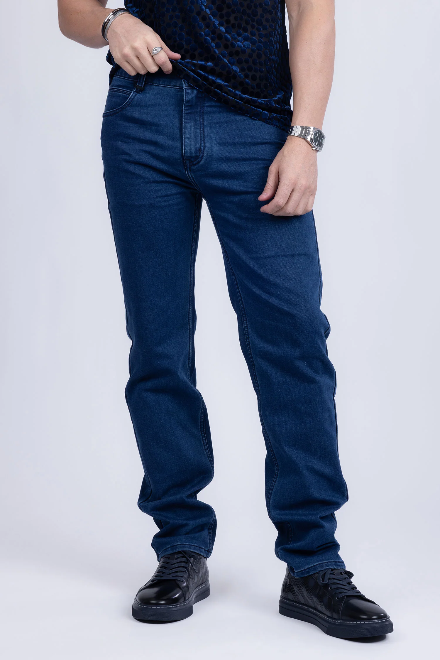 Superior Cut Jeans - Image 17